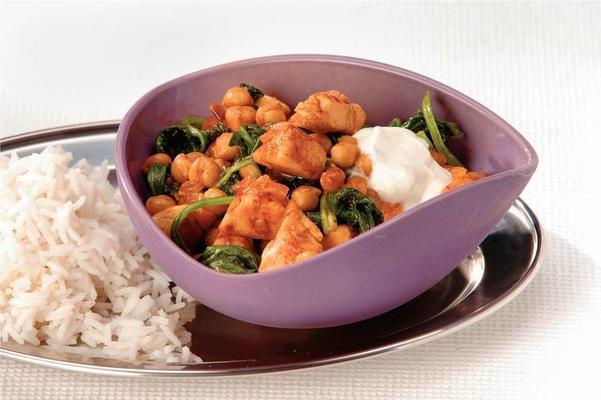chicken tandoori with chickpeas and spinach