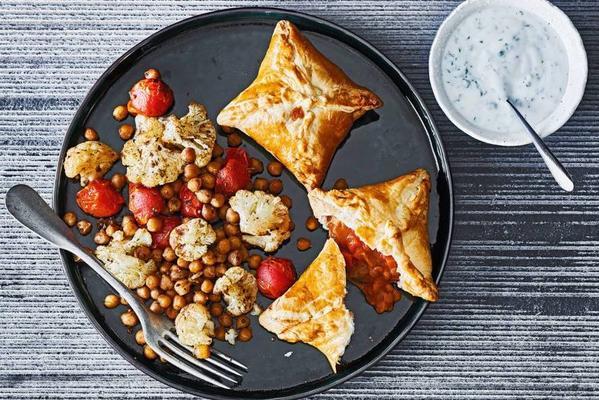 Indian samosas with lentil curry
