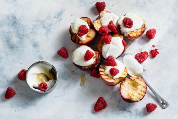 grilled peaches with kefir yoghurt and raspberries