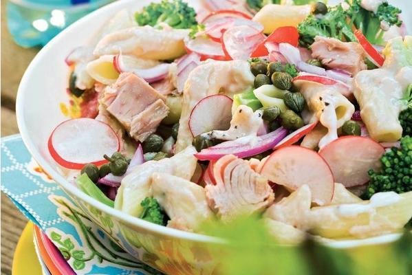 pasta salad with tuna and radish