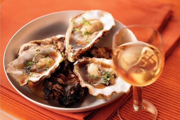 oysters in chive vinaigrette