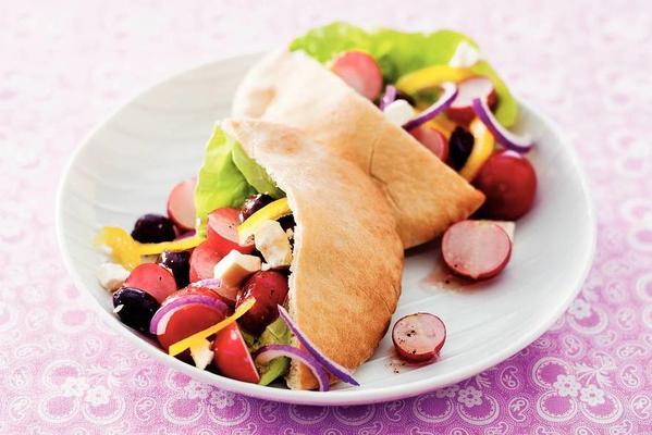 Greek salad with radishes and peppers