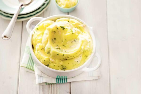 mashed potatoes with dutch farmer's cheese