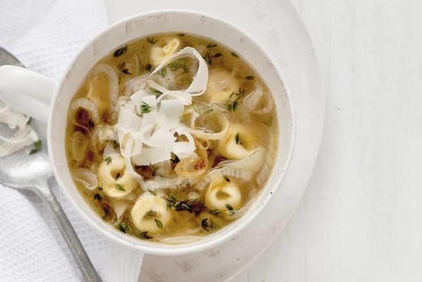 onion soup with tortellini