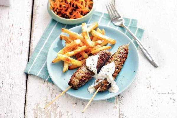 kebabs with fries and carrot