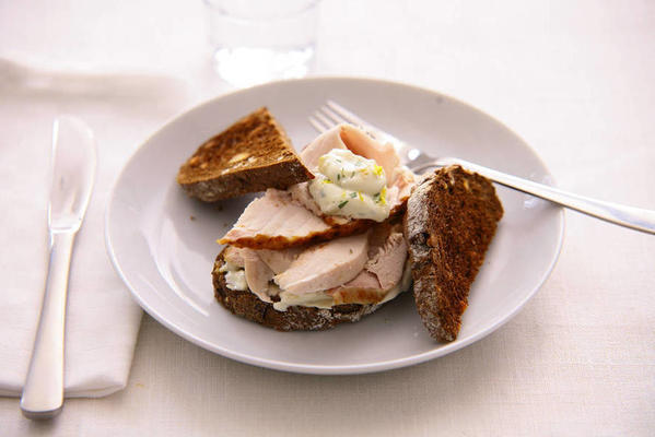 turkey sandwich with tarragon mayonnaise