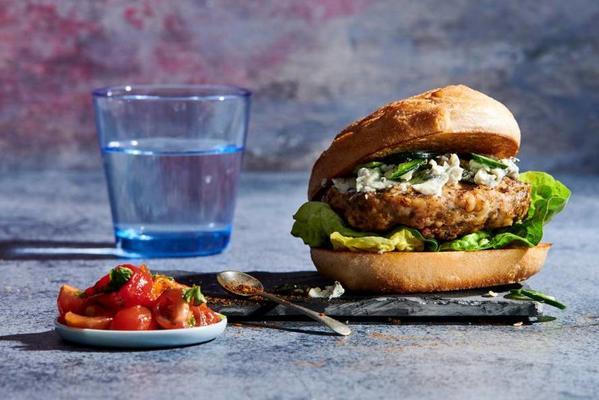 Argentinian chicken burger with bluefin cheese
