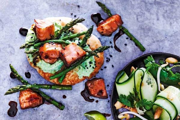 naan with salmon in soy sauce and soy sauce spread