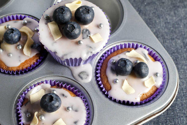 blueberry cupcakes