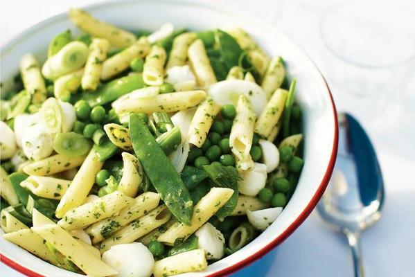 green pasta salad