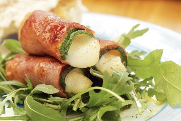 goat cheese rolls with smoked meat