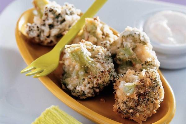 fried broccoli florets with ginger garlic sauce