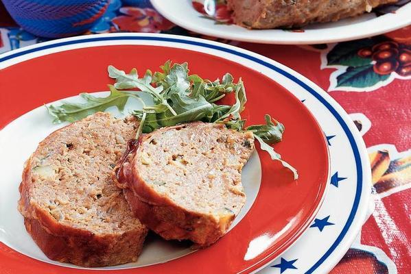 meatloaf with mustard mayonnaise