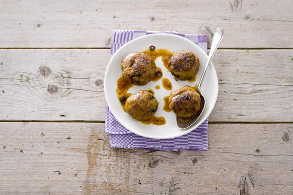 meatballs with olive and tomato
