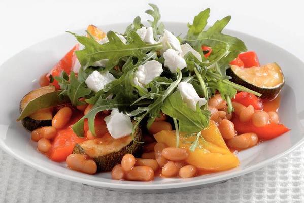 white beans with paprika and goat cheese