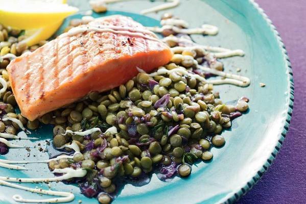 lentils with grilled salmon
