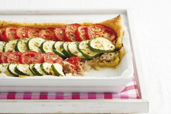 vegetable pie with tuna