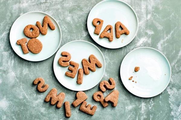 letter peculiar cookies