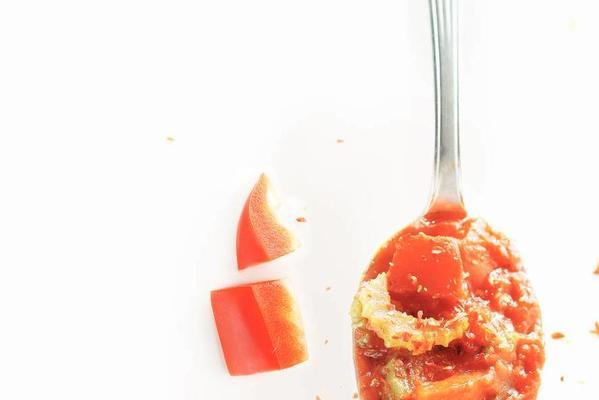 tomato-paprika sauce