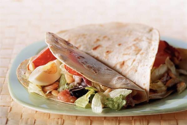 tortillas with seafood salad