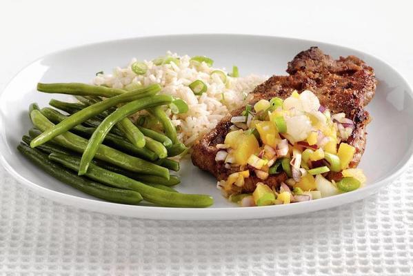 cajuna chops with spicy pineapple