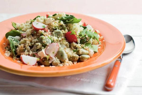 couscous with broad beans and white cheese