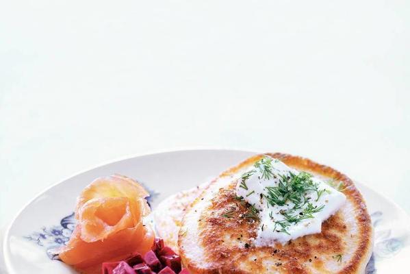 blinis with sour cream, beetroot and salmon