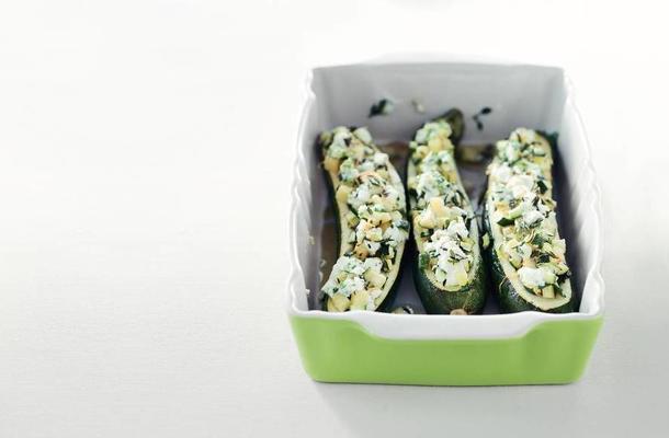 zucchini with thyme and chives