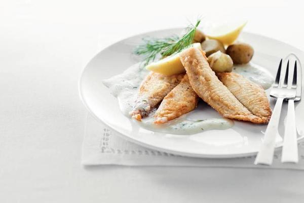 yellowfin sole with dill sauce