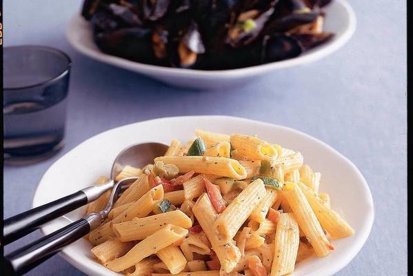 penne with Italian mussels
