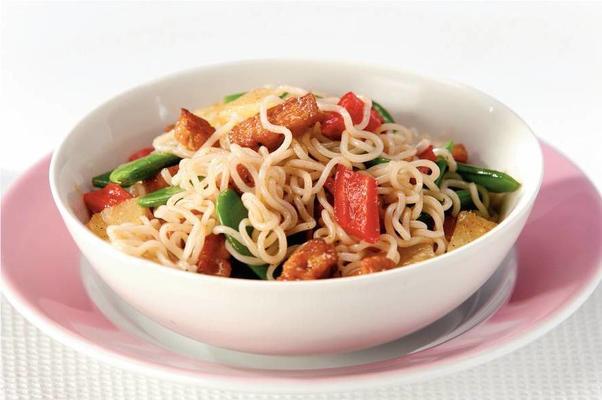 sweet-and-sour stir-fry noodles