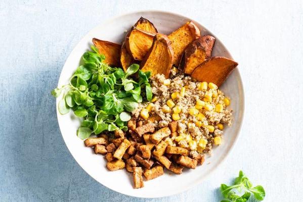 vegan tofu bowl with quinoa