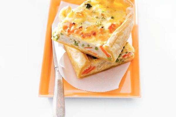 vegetable quiche with cheese