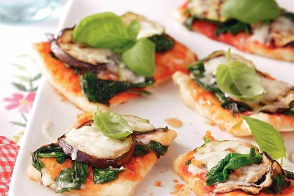 mini pizza with grilled vegetables vegetarian