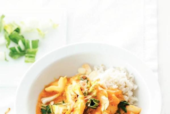 red curry with bok choy and yellowfin sole