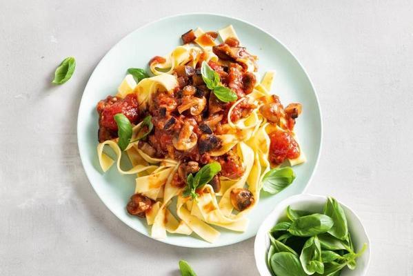 pappardelle with eggplant-mushroom-tomato sauce