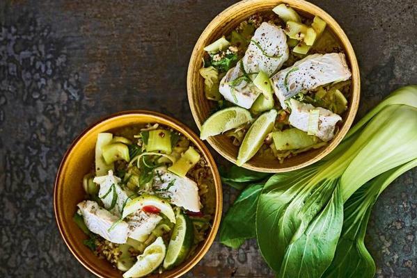 green curry with cod and shanghai paksoi