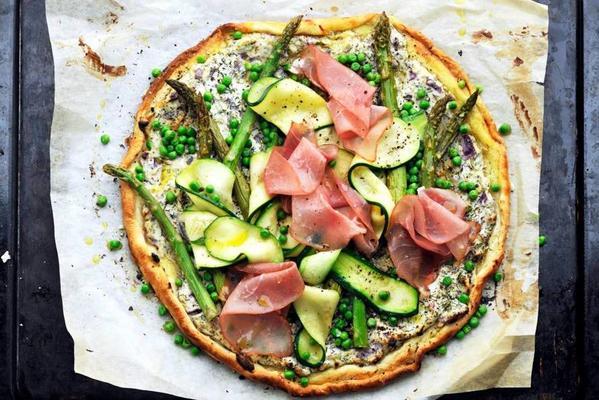 vegetable plate cake with raw ham
