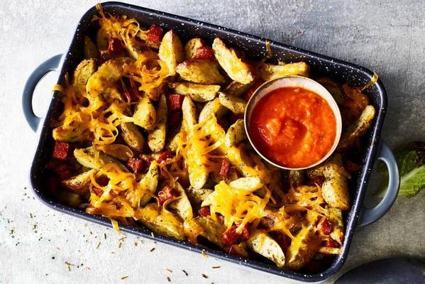 potato wedges from the oven with chorizo