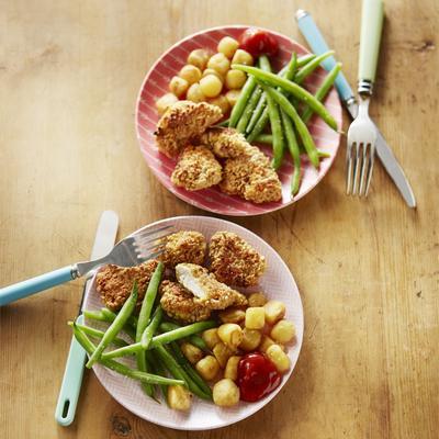 chicken crisps with potatoes and beans