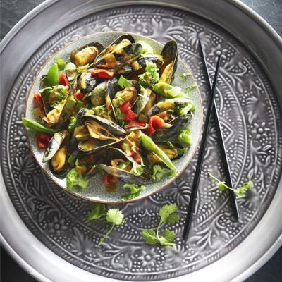 thai mussel pan