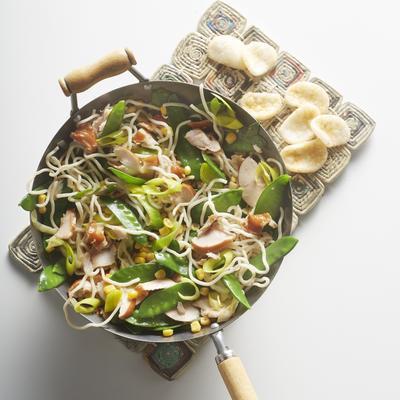 wok dish with smoked chicken, corn and snow peas