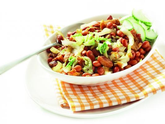 chilli dish with cucumber and bacon