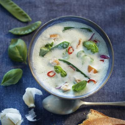 celery soup with chicken and coconut