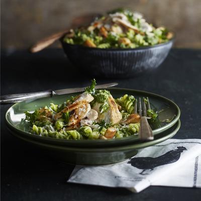 fusilli with kale pesto and grilled chicken