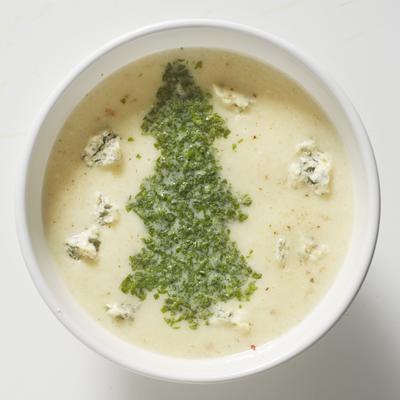 soup of roasted cauliflower with blue cheese