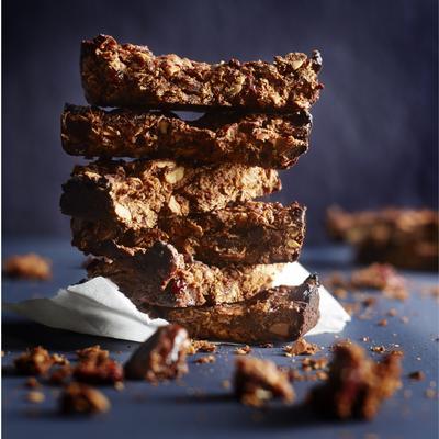 oatmeal bars with cocoa, almonds and cranberries