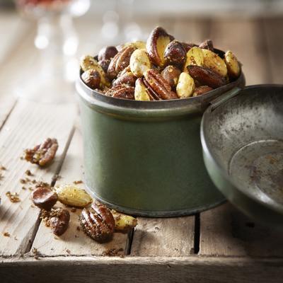 spiced cocktail nuts