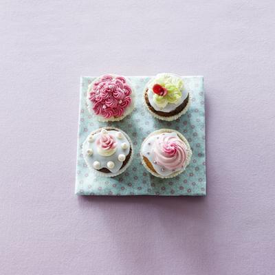 cupcake with lemon glaze and cream-cheesetopping