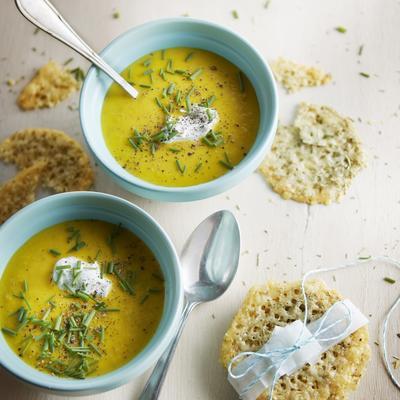 pumpkin soup with curry and cheese crisps
